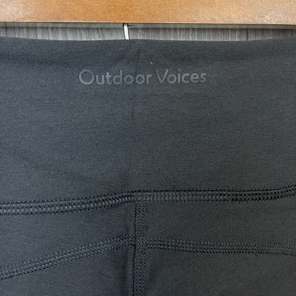 Outdoor‎ Voices Warm Up 10 inch Short in Black Size XS NWT - Picture 7 of 9